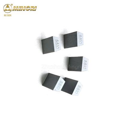 텅스텐 카바이드를 줄이는 케냐 SS10 스톤은 15x10x5와 20x12x3 YG6 YG8 YG10에게 비밀 정보를 제공합니다